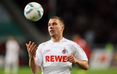 【kaiyun】生死对决！凯恩欧冠六球里程碑引领拜仁慕尼黑主场终结葡萄牙劲旅晋级征程