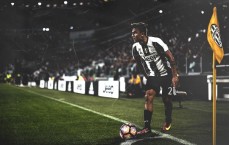 开云官网-谢泼德爆发引领火箭战略转型，与阿门完美互补催生选秀权交易新思路