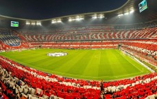 kaiyun_主教练真不好当！西甲豪门主帅均陷下课危机，球星管理难题凸显